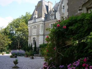 Chateau Allure Du Lac, Brain-sur-Longuenée, France